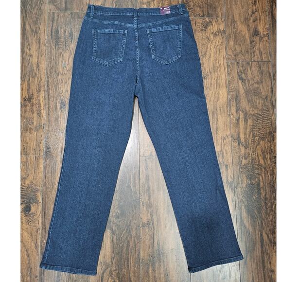 Gloria Vanderbilt Jeans Tapered Leg High Rise Jeans Size 16 Average Blue New - Picture 3 of 3